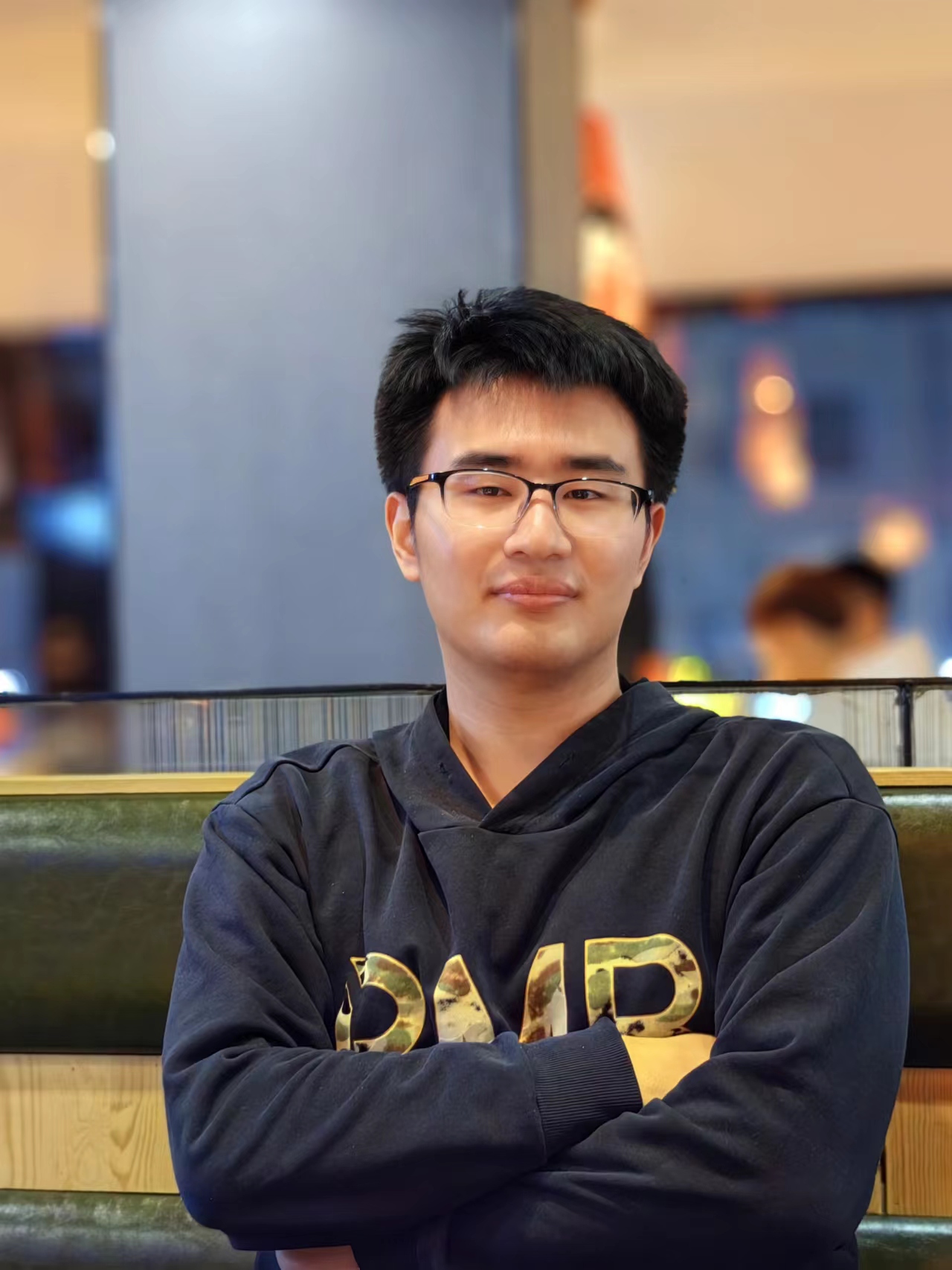 张锐